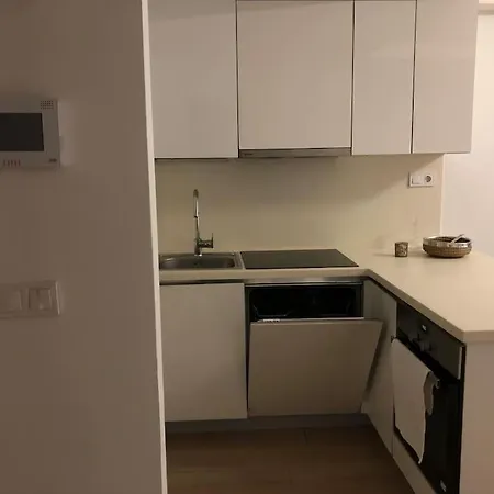 Minimal And Luxury Istanbul